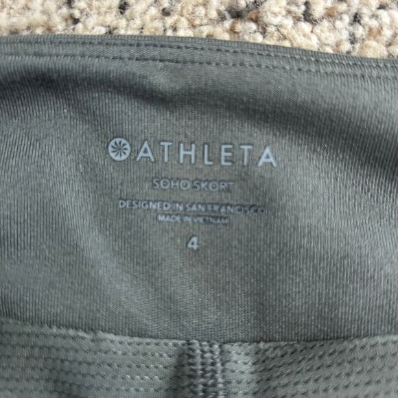 Athleta Soho Skort Size 4 Olive Green Pull On Waist Hiking Outdoor Casual - Picture 3 of 6